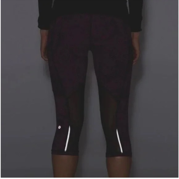 Lululemon Women’s Outrun Crop Leggings Paisley Fuchsia Pockets Mesh Size… - Picture 10 of 14